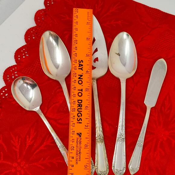 5X Serving Set COTILLION Rogers Vintage Silverplate Flatware IS Pie Spoons Sugar - Picture 3 of 8